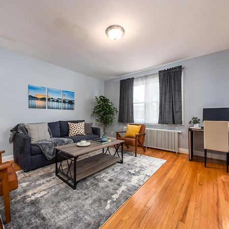 Capitol Hill Apartment With Free Parking Вашингтон Екстер'єр фото
